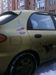наклеечка НГ 2011_02