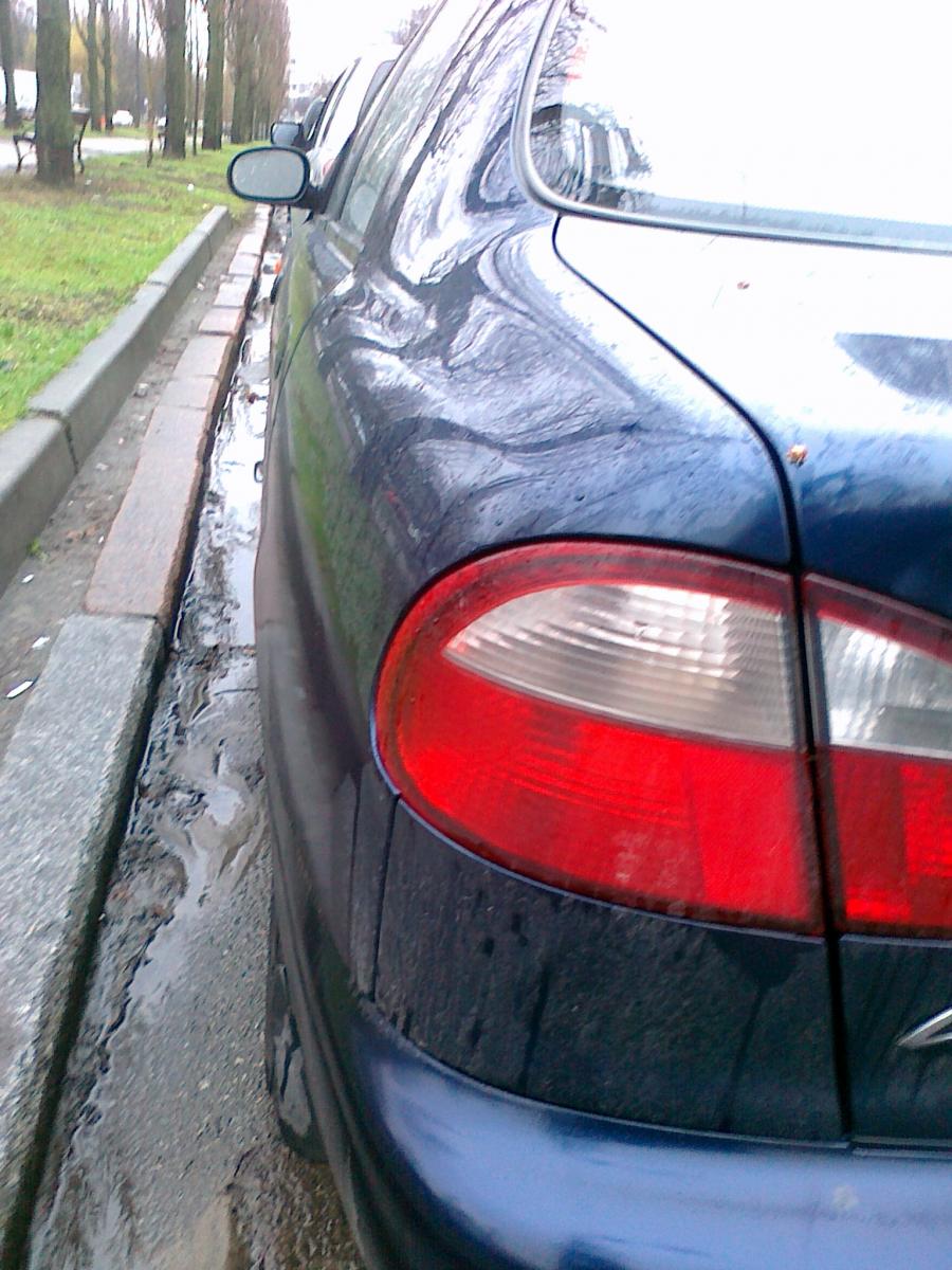 lanos sx 2004