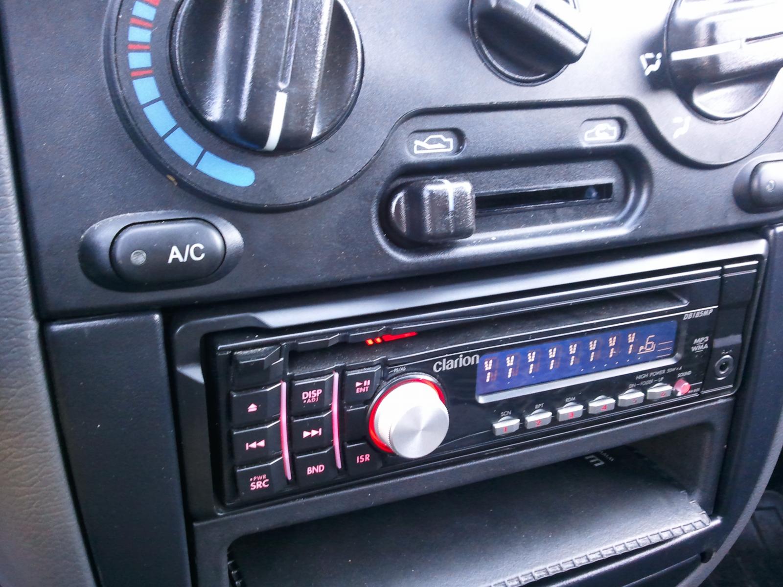 Clarion DB185MP