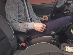 armrest1