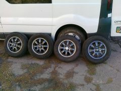 резина зимняя  с дисками r13