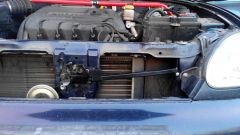 защита тросика капота