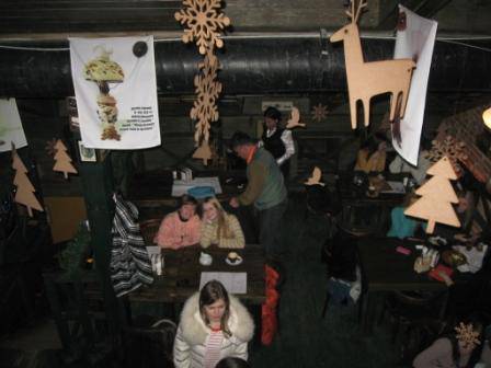 3808395b964612f32424bed450601a3425358117