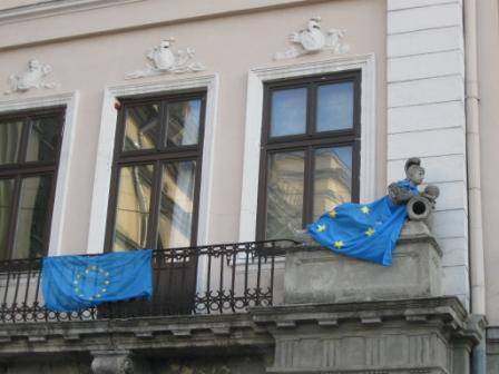 72bda22e10334fd4ea0c6720c6ad70a72ec9ea17