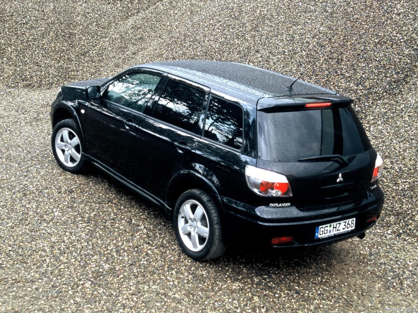 Mitsubishi_Outlander_1.jpg