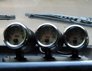 dopolniteljnihe_priborih_v_avtomobile.jp