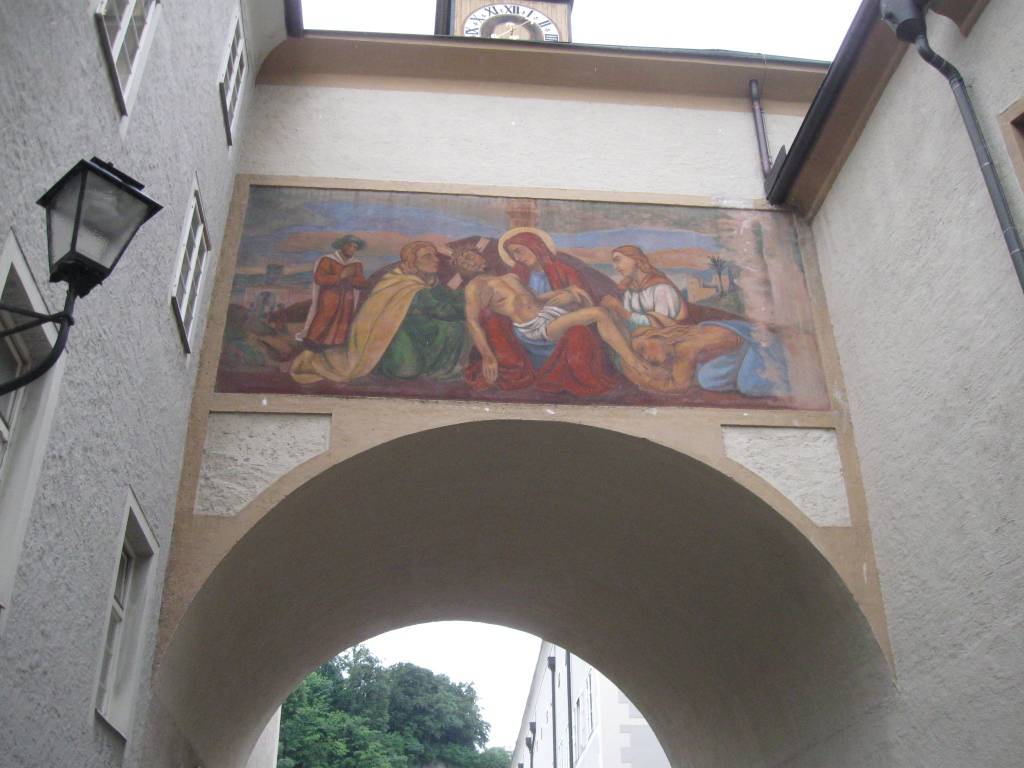 e06f5dc9b4bf3e7c418ae14563139f562ec95015