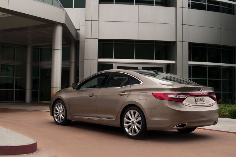 hyundai-azera-2012-11jpg_small_1.jpg