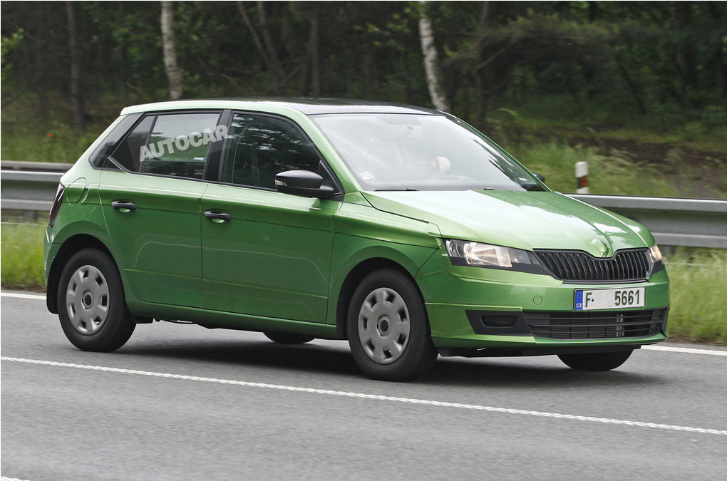 skoda_fabia_2015_3.png