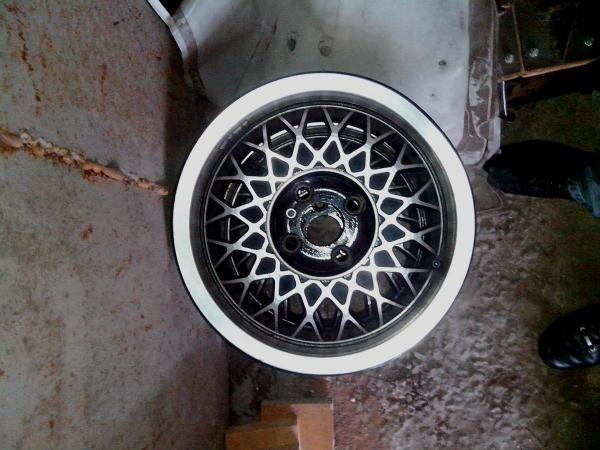 post-60543-0-47457400-1398084929_thumb.j