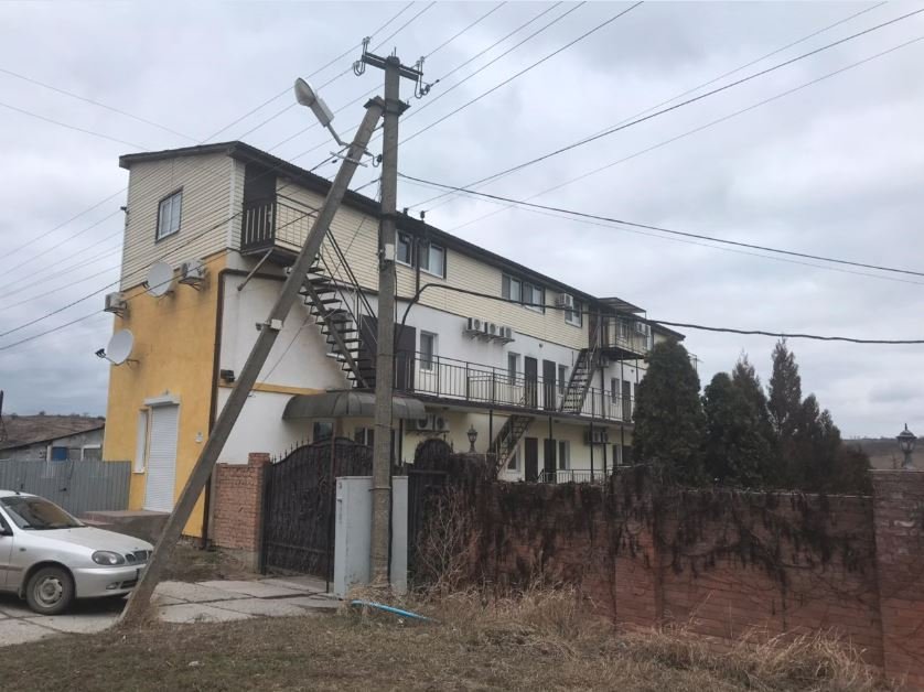 База ворота.JPG