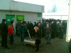 8 марта: красота стоит ... жертв не было.