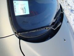 Левая щетка стеклоочистителя