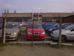 Ланос красный