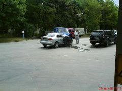 ланос против уазика...