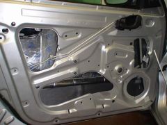 двери (виброизоляция вибропласт)