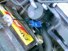 общий вид установленого компрессора и реле