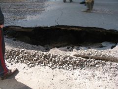 Дыра совсем не детская